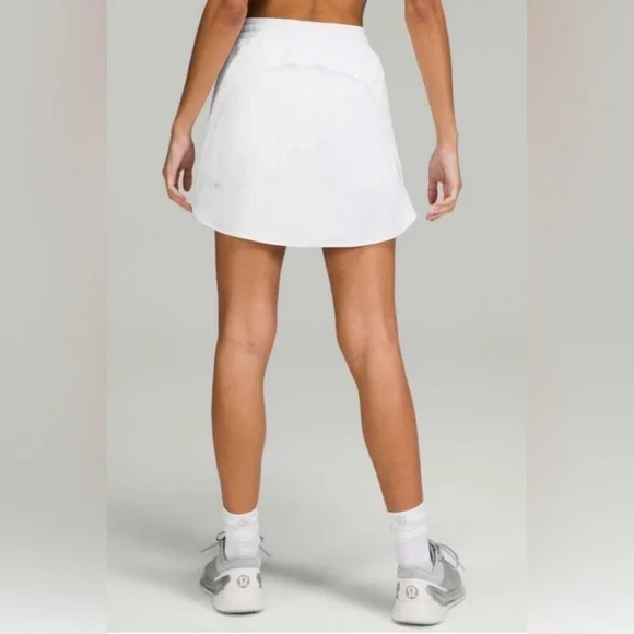 Lululemon Hotty Hot High-Rise Long White Reflective Skirt Skort size 2 NWOT - Picture 3 of 13